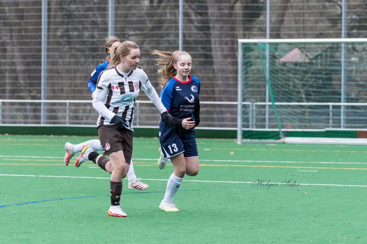 Bild 65 - wBJ VfL Pinneberg - St. Pauli : Ergebnis: 7:0 (Abbruch)